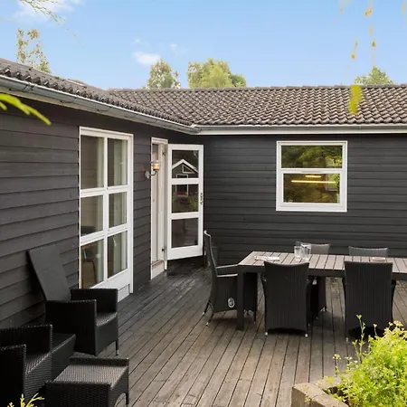 Tatil Evi 5 Bedroom Amazing In Jægerspris